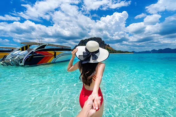 Planear unas vacaciones al Caribe requiere elegir bien el momento ideal para disfrutar del clima, los precios y la experiencia. ¿Cuál es la mejor fecha para viajar a Aruba? Es...